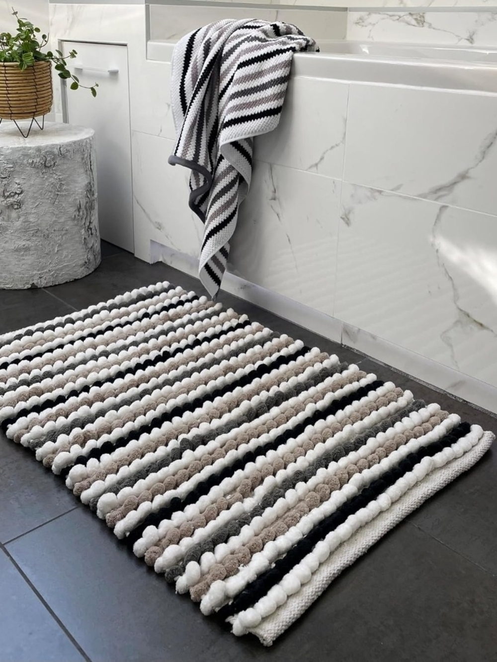 Striped Chunky Bobble Bath Mat
20" x 30"
Thick, Hand-Woven